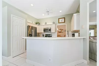 2259 Island Cove Cir, Naples, FL 34109 - Photo 15