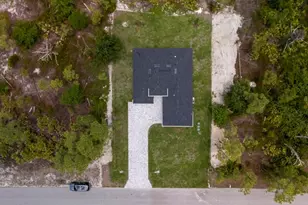 719 Almelia St E, Lehigh Acres, FL 33974 - Photo 7