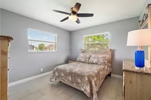 2415 SW 43rd St, Cape Coral, FL 33914 - Photo 35