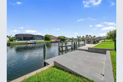 2415 SW 43rd St, Cape Coral, FL 33914 - Photo 39