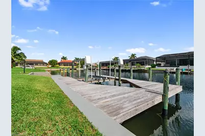 2415 SW 43rd St, Cape Coral, FL 33914 - Photo 41