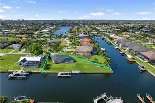 2415 SW 43rd St, Cape Coral, FL 33914 - Photo 3