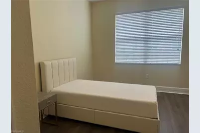 10300 Via Colomba Cir, Fort Myers, FL 33966 - Photo 23