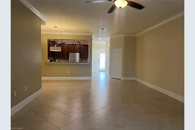 10300 Via Colomba Cir, Fort Myers, FL 33966 - Photo 7