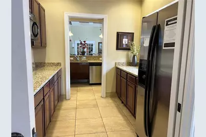 10300 Via Colomba Cir, Fort Myers, FL 33966 - Photo 37