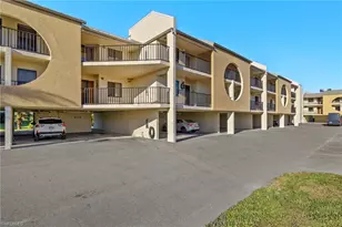 21420 Bay Village Dr, Fort Myers Beach, FL 33931 - Photo 23