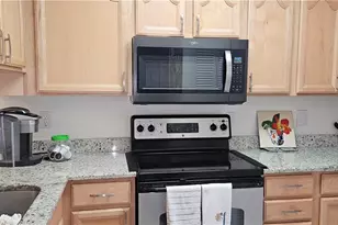 15140 Riverbend Blvd, North Fort Myers, FL 33917 - Photo 9