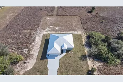 1610 Robert Ave, Lehigh Acres, FL 33972 - Photo 33