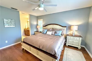7066 Barrington Cir, Naples, FL 34108 - Photo 11
