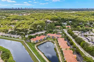 10020 Maddox Ln, Bonita Springs, FL 34135 - Photo 7