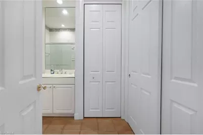 922 Turtle Ct, Naples, FL 34108 - Photo 29