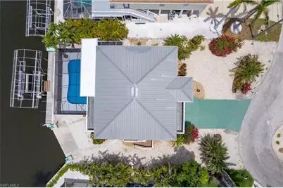 2673 Sanderling Ct, Saint James City, FL 33956 - Photo 5