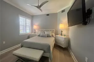 817 Regency Reserve Cir, Naples, FL 34119 - Photo 17