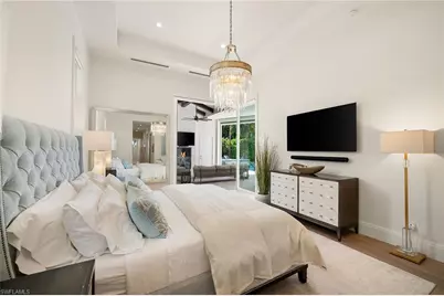 150 6th St N, Naples, FL 34102 - Photo 19