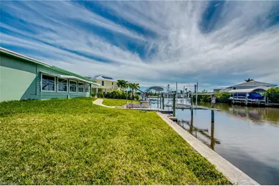 2891 Cussell Dr, Saint James City, FL 33956 - Photo 41