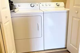 9041 Alturas St, Naples, FL 34113 - Photo 13