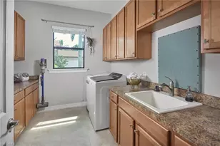 1633 Songbird Ct, Naples, FL 34120 - Photo 47