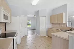 1023 SE 6th St, Cape Coral, FL 33990 - Photo 19