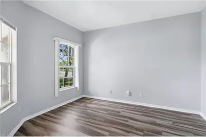 1023 SE 6th St, Cape Coral, FL 33990 - Photo 7