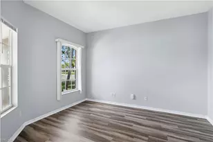 1023 SE 6th St, Cape Coral, FL 33990 - Photo 7