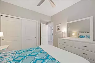 201 Indies Dr E, Naples, FL 34114 - Photo 21