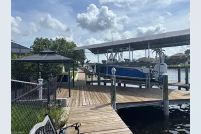 1951 SE 32nd St, Cape Coral, FL 33904 - Photo 11