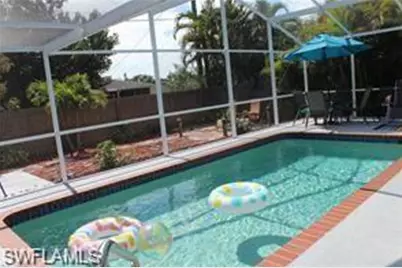 858 97th Ave N, Naples, FL 34108 - Photo 11