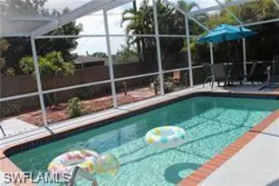 858 97th Ave N, Naples, FL 34108 - Photo 11