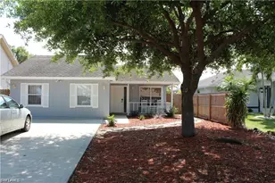 858 97th Ave N, Naples, FL 34108 - Photo 1