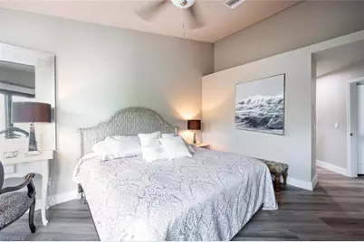 27113 Oakwood Lake Dr, Bonita Springs, FL 34134 - Photo 19