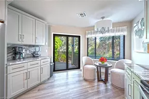 27113 Oakwood Lake Dr, Bonita Springs, FL 34134 - Photo 9