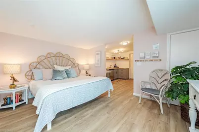 1971 Holiday Ln, Naples, FL 34104 - Photo 23