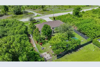 5538 Brookfield St, Lehigh Acres, FL 33971 - Photo 7