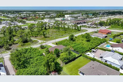 5538 Brookfield St, Lehigh Acres, FL 33971 - Photo 9