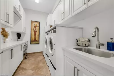 3910 Glacier Ct, Naples, FL 34119 - Photo 21