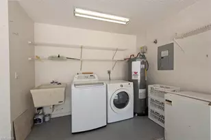 1207 Arcola Dr, Fort Myers, FL 33919 - Photo 27