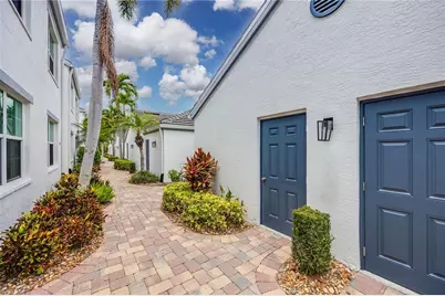 5963 Sand Wedge Ln #205, Naples, FL 34110 - Photo 3