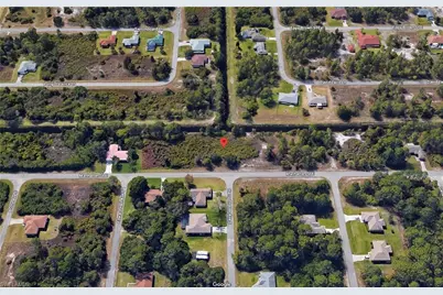 730 Manhattan St E, Lehigh Acres, FL 33974 - Photo 5