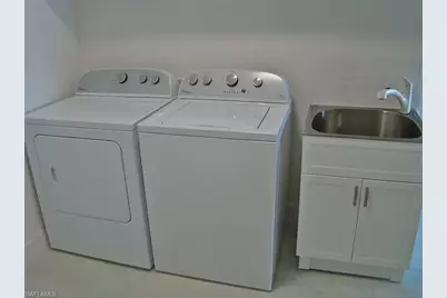 3111 SE 22nd Pl, Cape Coral, FL 33904 - Photo 25