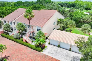 2055 Cascades Dr, Naples, FL 34112 - Photo 3