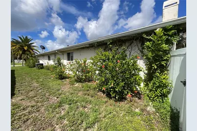 2117 SE 9th Ter, Cape Coral, FL 33990 - Photo 41