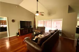 2117 SE 9th Terrace, Cape Coral, FL 33990 - Photo 7
