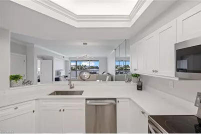 9700 Gulf Shore Dr #202, Naples, FL 34108 - Photo 17