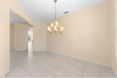 2628 Fairmont Cove Ct, Cape Coral, FL 33991 - Photo 9