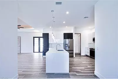 3206 SW 5th Ave, Cape Coral, FL 33914 - Photo 7