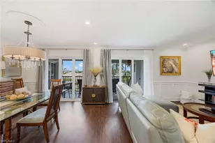 555 Park Shore Dr, Naples, FL 34103 - Photo 7