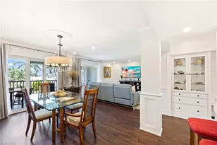 555 Park Shore Dr, Naples, FL 34103 - Photo 11