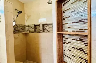 914 Avery St E, Lehigh Acres, FL 33974 - Photo 15