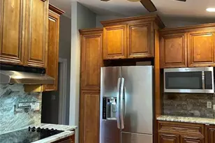 914 Avery St E, Lehigh Acres, FL 33974 - Photo 11