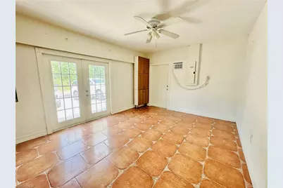 914 Avery St E, Lehigh Acres, FL 33974 - Photo 17